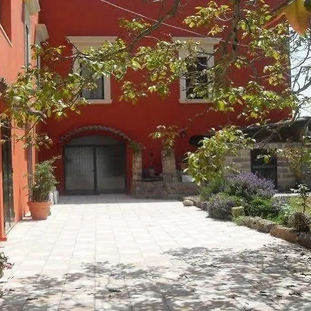 Santa Chiara Farma *