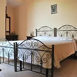 Agroturismo Santa Chiara *